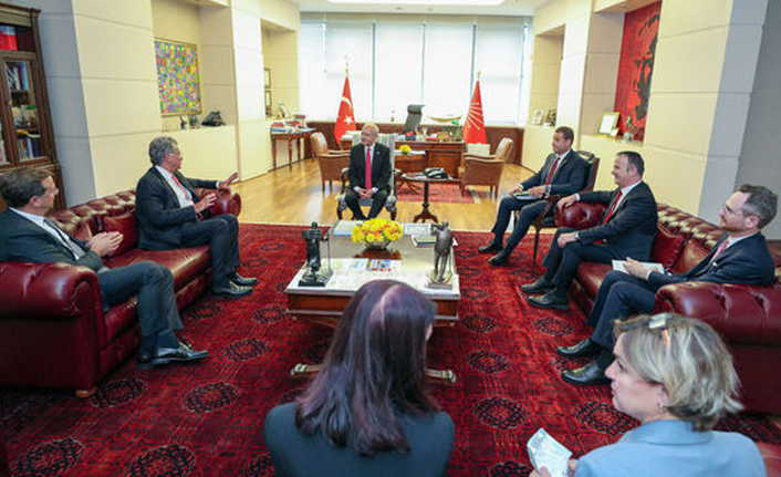 CHP lideri Kılıçdaroğlu, TÜSİAD heyetini kabul etti