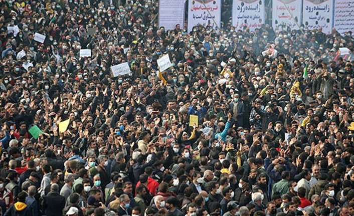 İran'da 'su' protestosu: 130 kişi gözaltına alındı