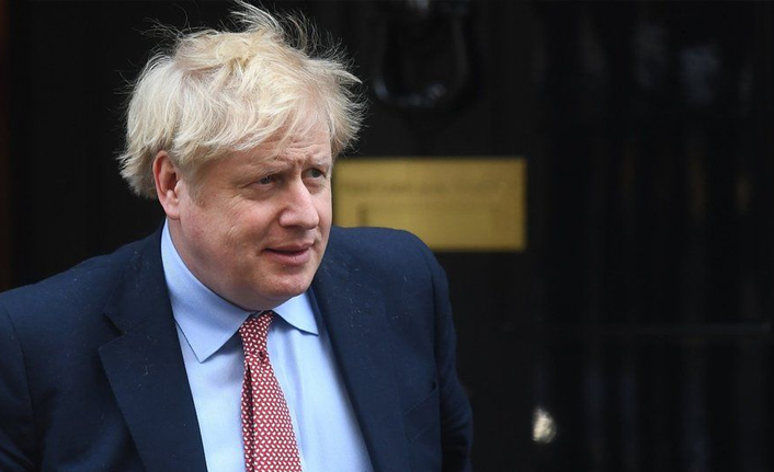 İngiltere Başbakanı Boris Johnson özür diledi
