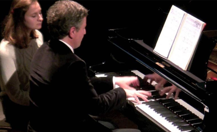 Türkiye hayranlığıyla tanınıyordu: Dünyaca ünlü Fransız piyanist hayatını kaybetti