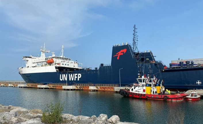 Birleşmiş Milletler'in yardım gemisi, Türkiye'den Ukrayna'ya doğru yola çıktı