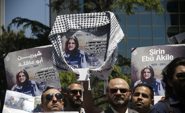 Filistinli Basın Mensupları Birliği'nden İsrail Konsolosluğu önünde protesto