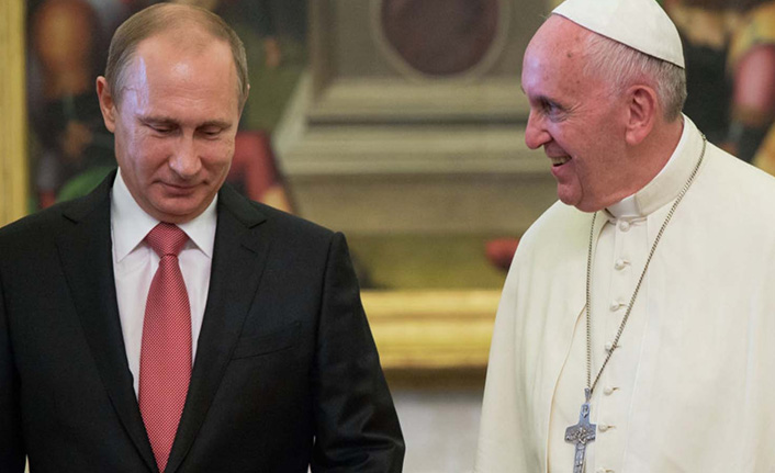 Papa'dan 'Putin' açıklaması: Savaşın biteceği tarihi söyledi