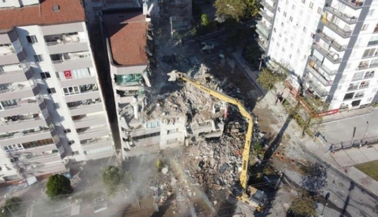 Depremde 11 kişinin hayatını kaybetmişti: Yılmaz Erbek Apartmanı davasında karar