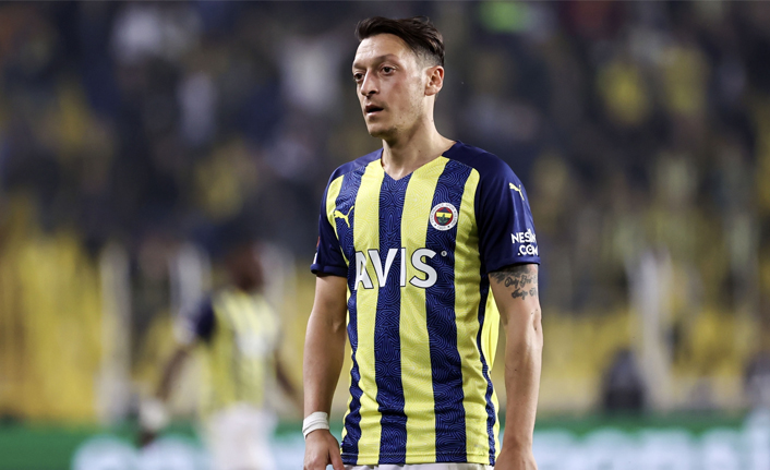 Mesut Özil cephesinden Fenerbahçe açıklaması
